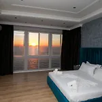 Skyhill And 3* Радима