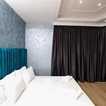 Skyhill And 3* Радима