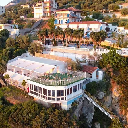 فندق Skyhill Boutique Radhimë