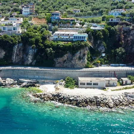 فندق Skyhill Boutique Radhimë