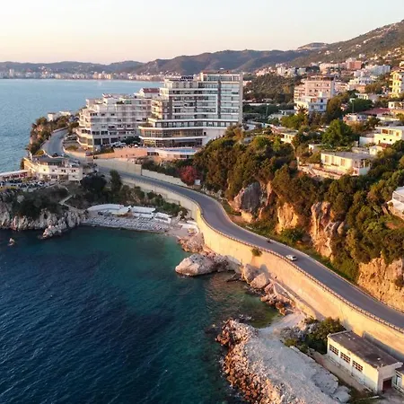 Hotel Skyhill Boutique 3*