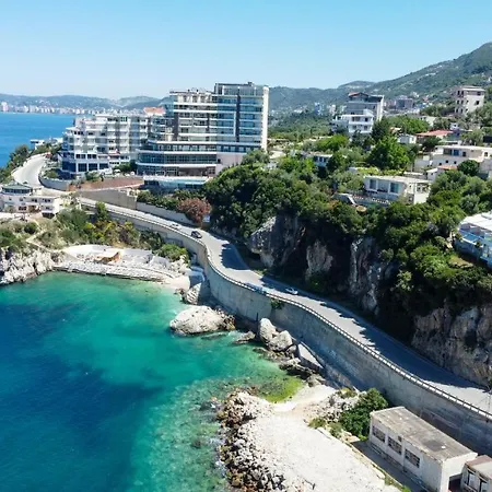Hotel Skyhill And 3*