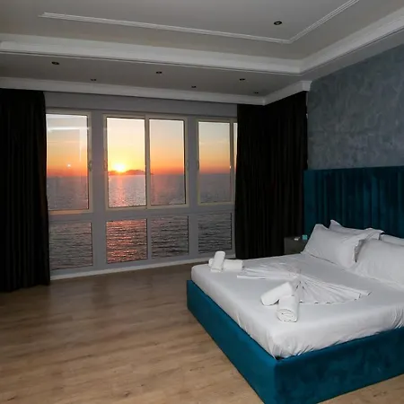 Skyhill Boutique 3* Radhimë