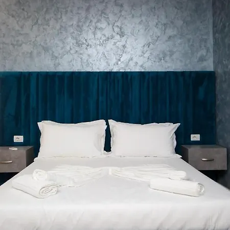 Skyhill Boutique فندق