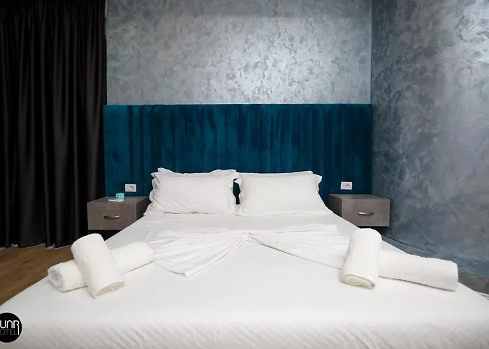 Skyhill Rooms And Suites 酒店 Radhimë