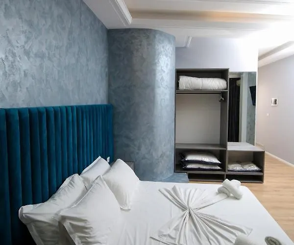 酒店 Skyhill Rooms And Suites Radhimë