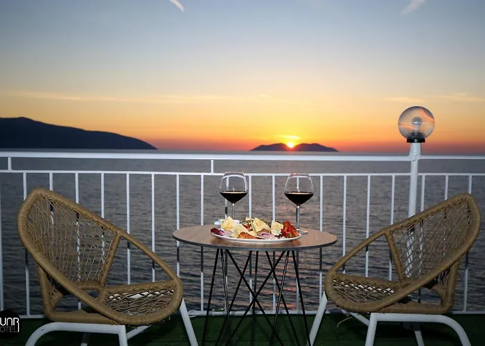 Skyhill Rooms And Suites 酒店 3*
