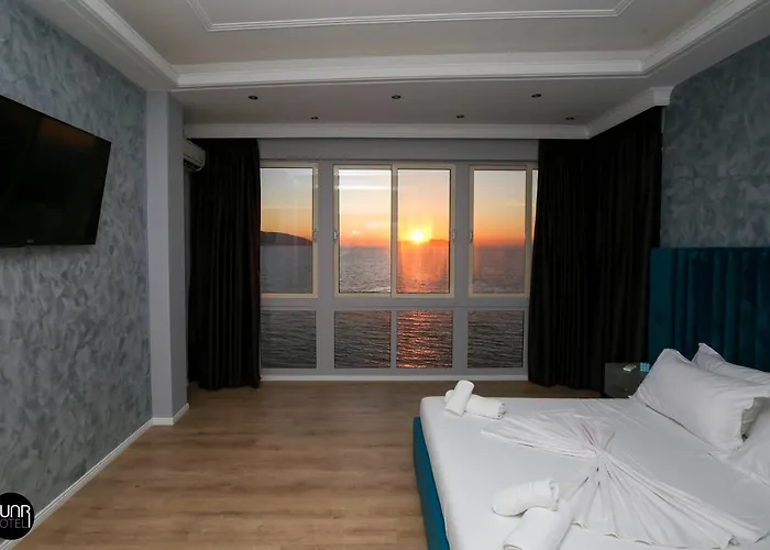 Skyhill Rooms And Suites