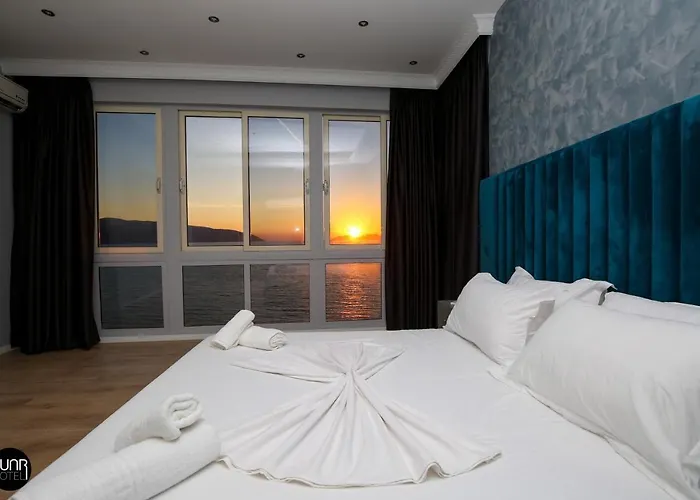 Skyhill Rooms And Suites 3*
