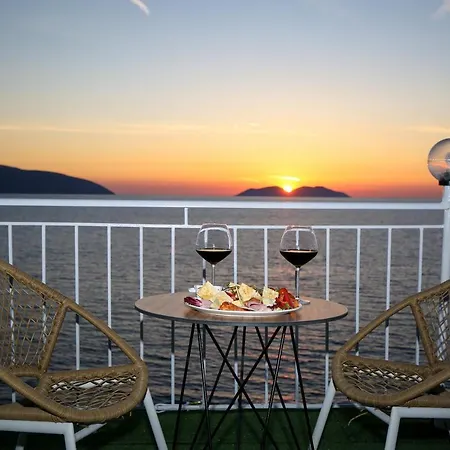 Skyhill Boutique Hotel 3*