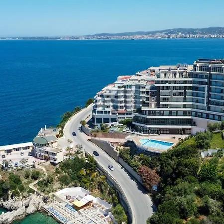 Skyhill Boutique 3*