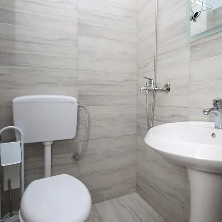 Skyhill Boutique Hotel 3*