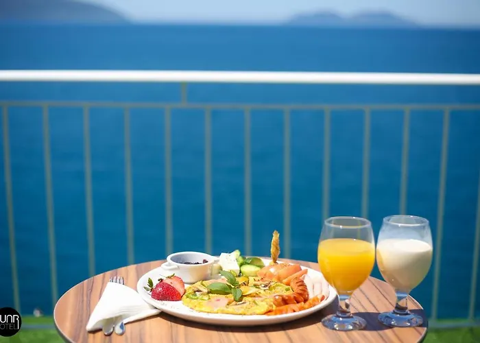 Hotel Skyhill Boutique Radhimë